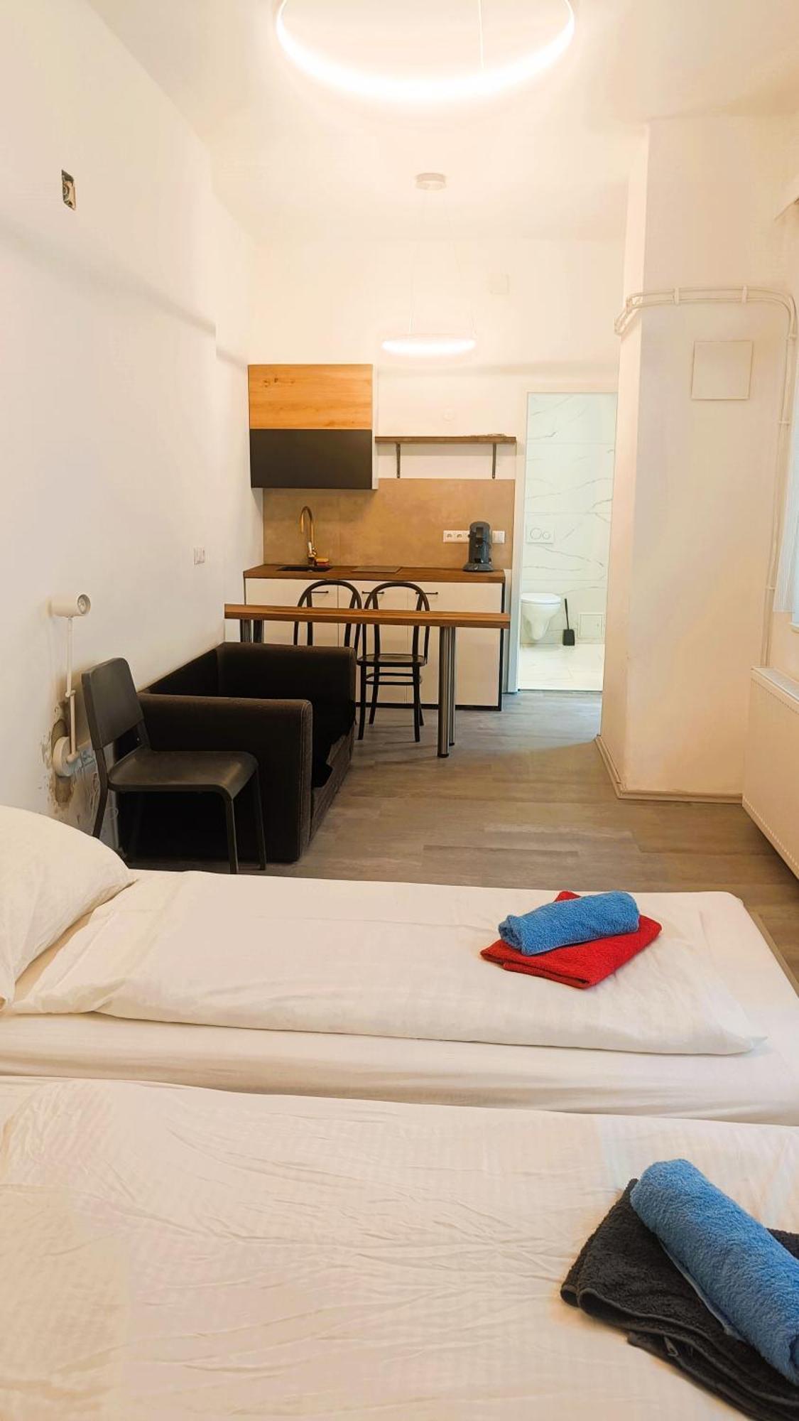 Townhouse Citycenter كلاغنفورت المظهر الخارجي الصورة