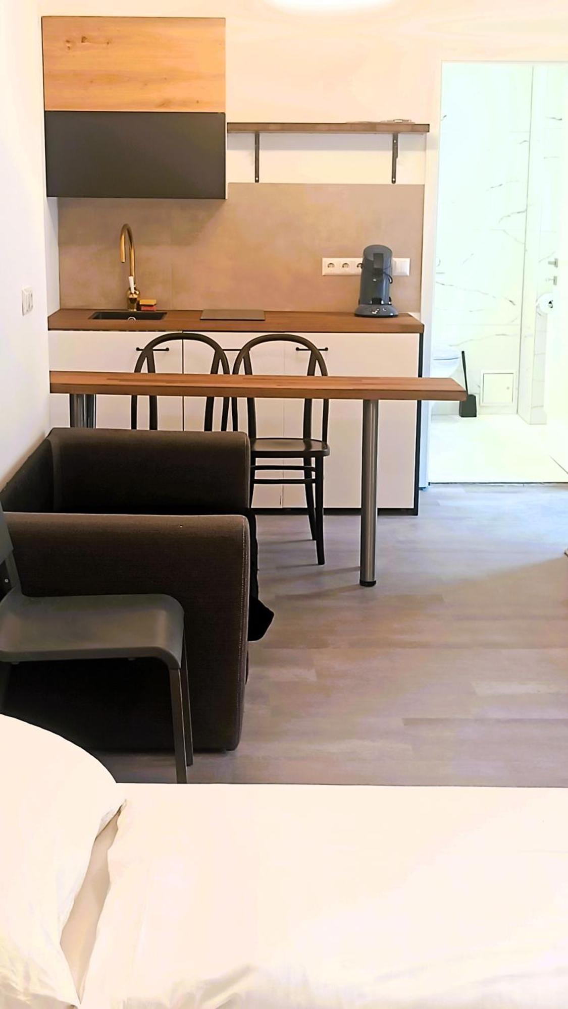 Townhouse Citycenter كلاغنفورت المظهر الخارجي الصورة