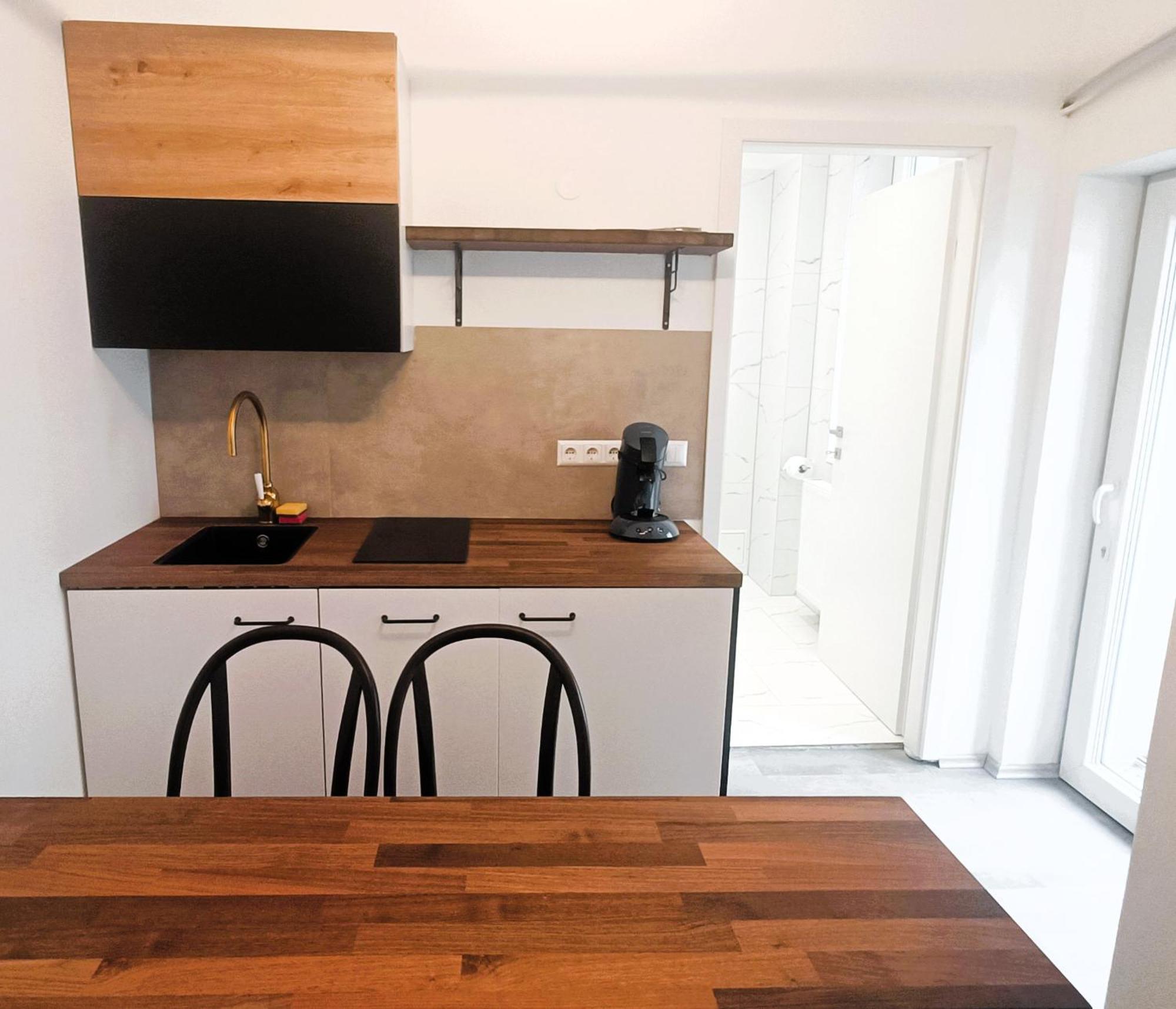 Townhouse Citycenter كلاغنفورت المظهر الخارجي الصورة